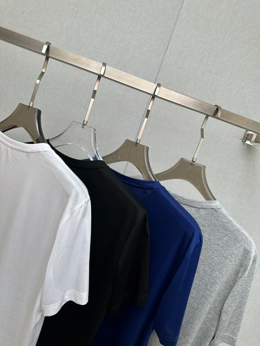 H Quality 2026 ！ ， 。 ， ， Quality ， Same Style！Size：M-3XL